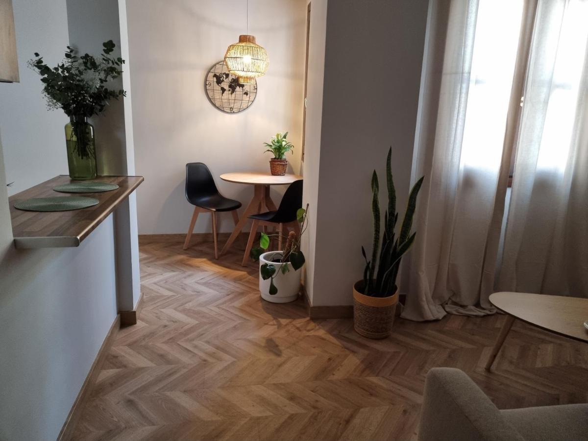 Cozy Apartment In The City Center Granada Esterno foto