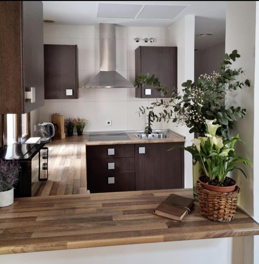 Cozy Apartment In The City Center Granada Esterno foto