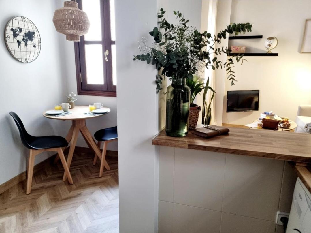 Cozy Apartment In The City Center Granada Esterno foto